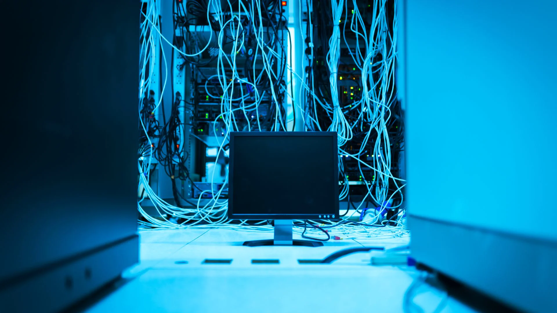 Uptime Hosting: ¿Qué es el SLA y Qué Garantía de Disponibilidad Necesitas?